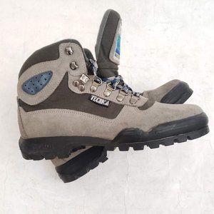 🌄 Tecnica Suede Mesa Trekking Boots Size 8.5 🌄